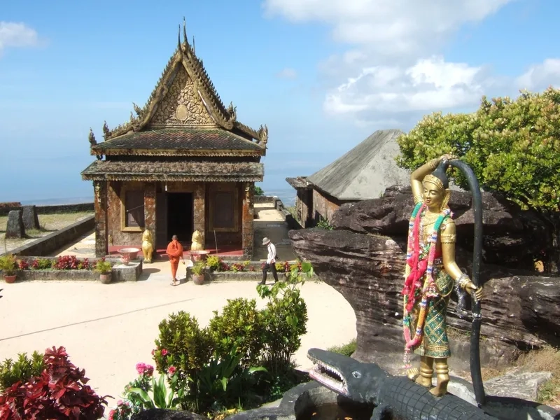 Tìm hiểu vị trí núi Tà Lơn ở đâu trước khi khởi hành