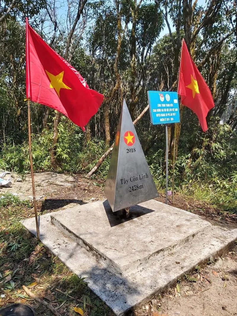 Tham gia tour Tây Côn Lĩnh để không bỏ lỡ điểm hấp dẫn nào