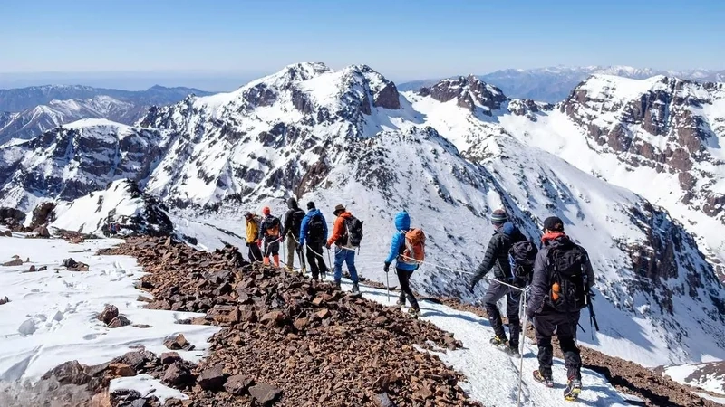 Chinh phục thử thách với chiều cao Toubkal ấn tượng