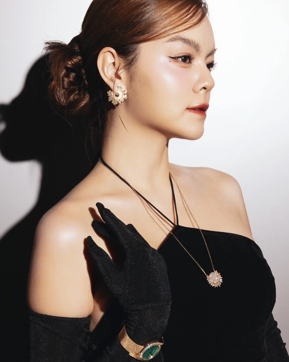 Bụi bay vào mắt Phạm Quỳnh Anh bản hit quốc dân một thời của thế hệ 8x, 9x