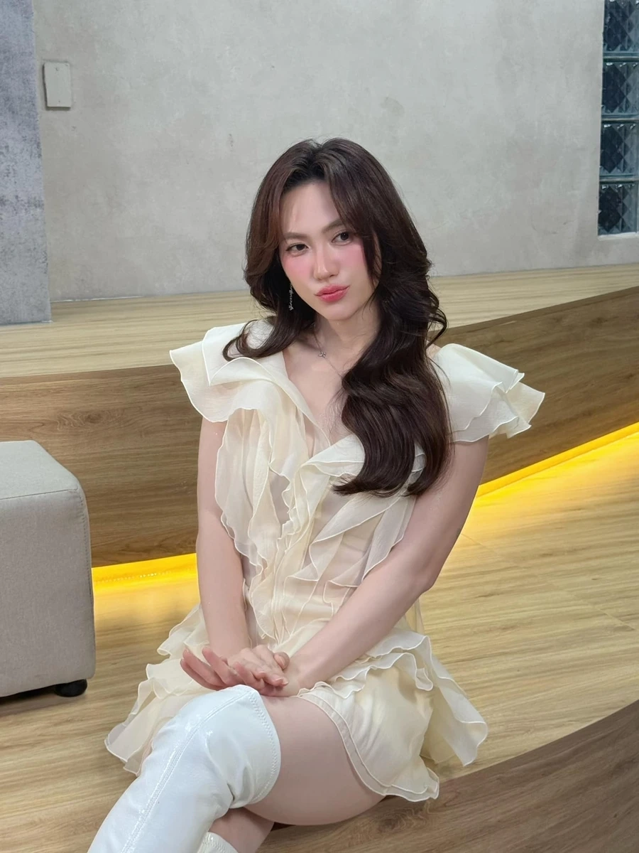 Phương Anh Đào MV và những lần xuất hiện trong các sản phẩm âm nhạc