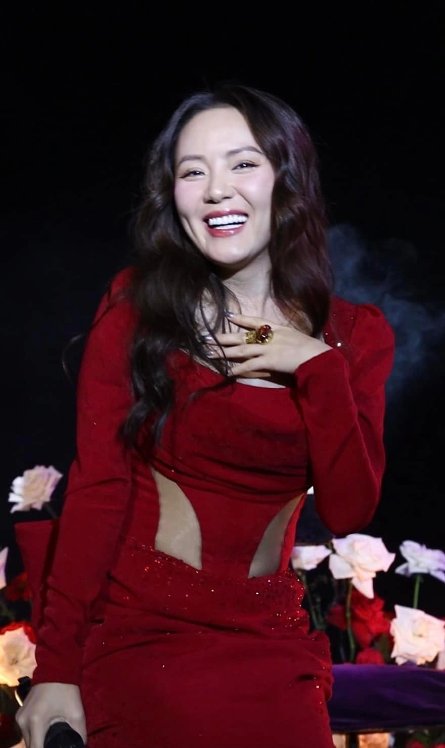 Lời bài hát Phương Linh cơn gió lạ và những giai điệu da diết, nồng nàn