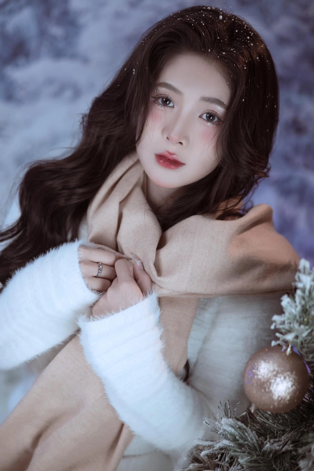 Cô em gái dễ thương khiến ai cũng muốn nhìn lâu