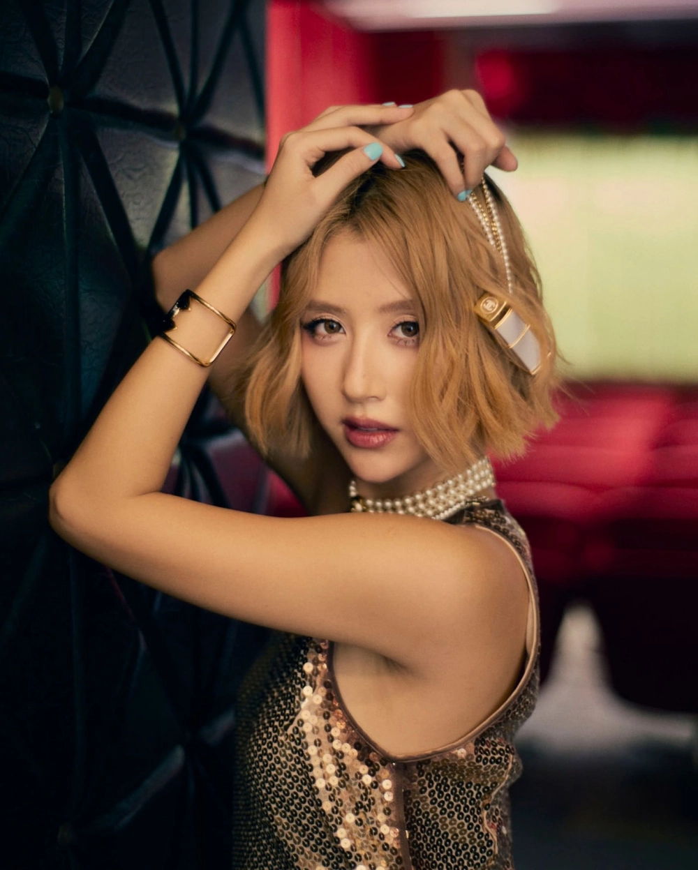 Quỳnh Anh Shyn instagram nơi cô thể hiện cá tính thời trang độc đáo