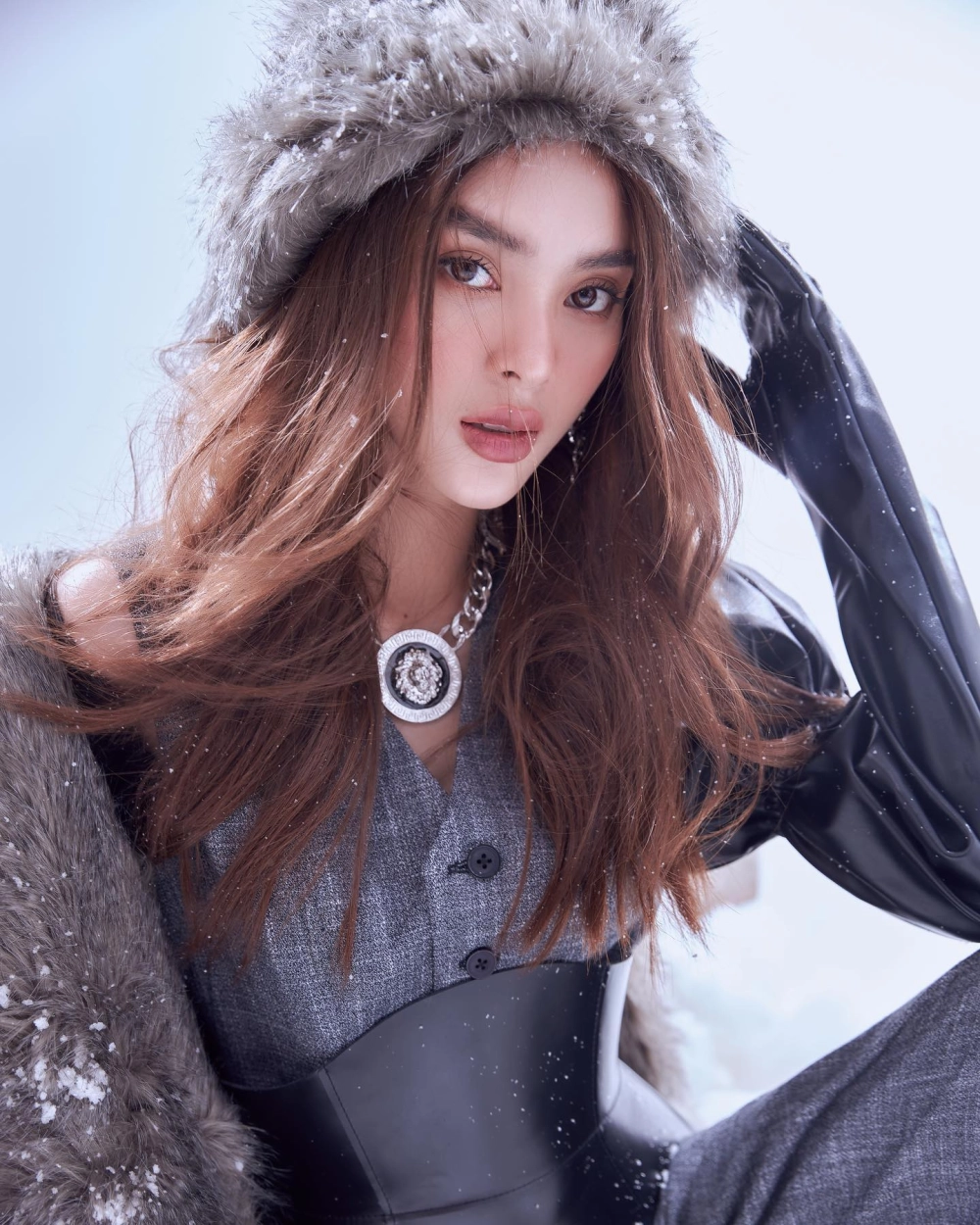 Quỳnh Lương bao nhiều tuổi và vẻ đẹp mặn mà, quyến rũ