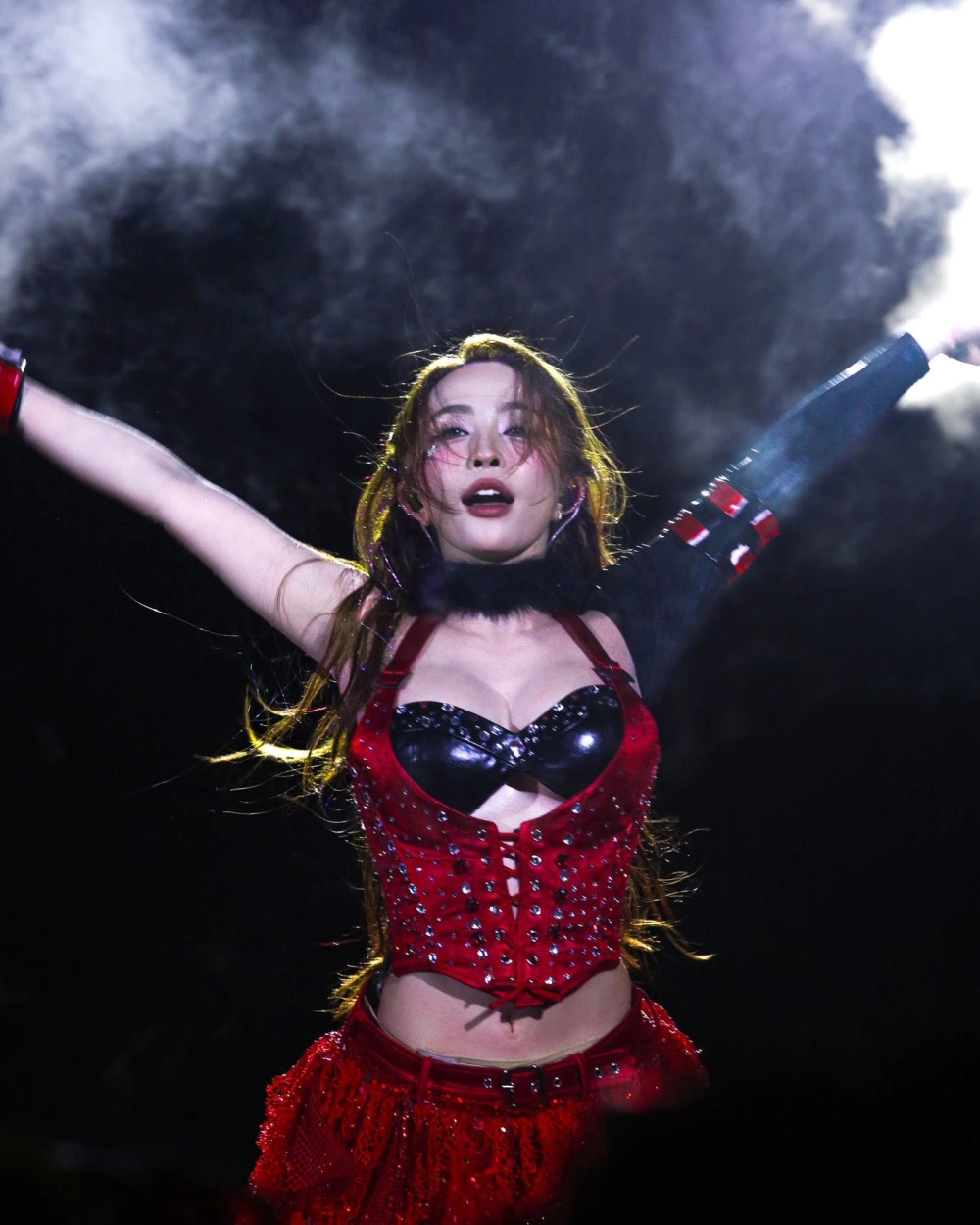 Gái xinh Việt Nam ngầu cá tính và phong cách nổi bật