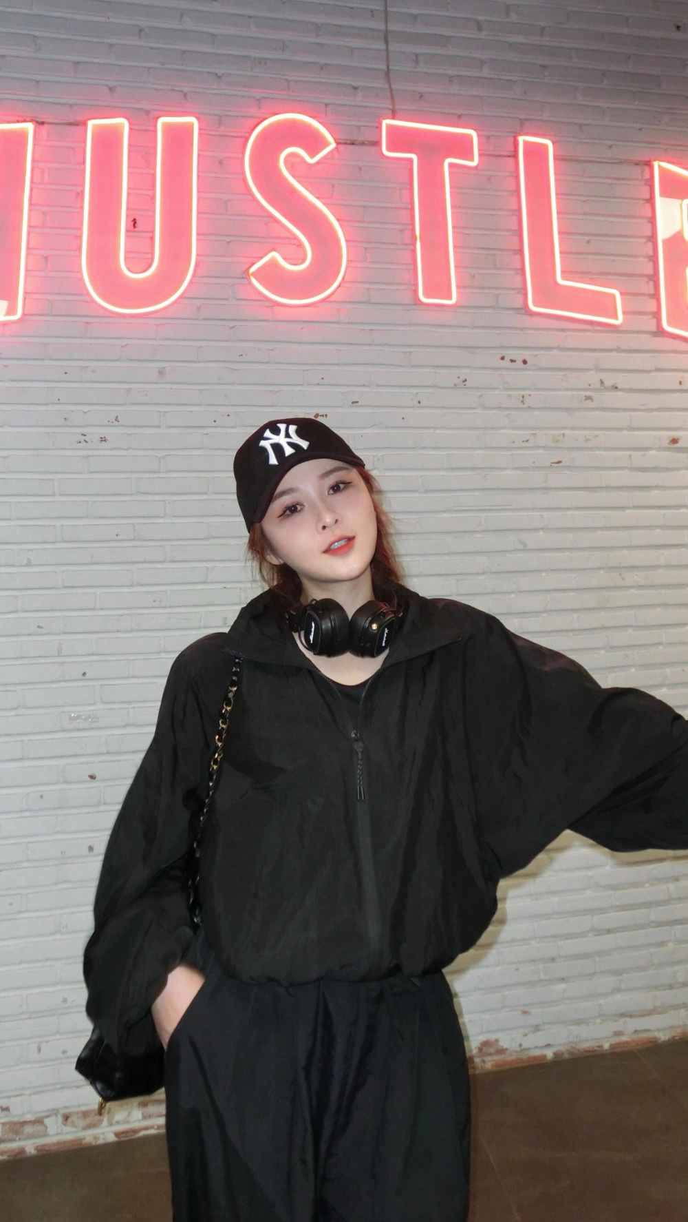 Ribi Sachi tuổi và sự nghiệp bền bỉ cùng nhóm FAPTV