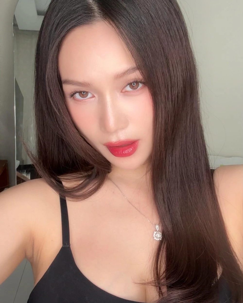 Lời bài hát Sĩ Thanh Người ta và những câu hát ballad đầy tâm trạng