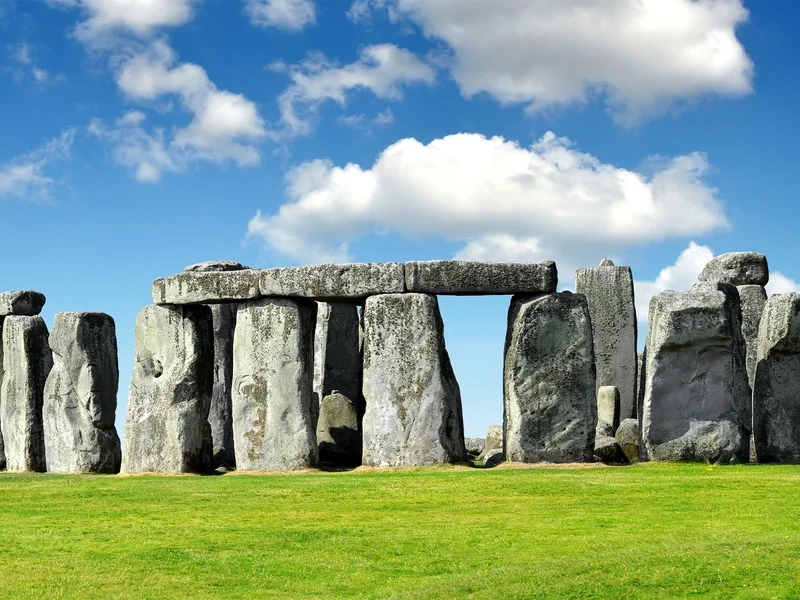 Tìm hiểu lịch sử kỳ bí của bãi đá cổ stonehenge