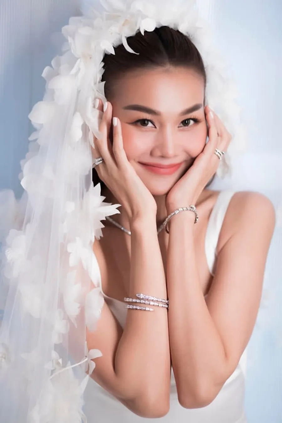 Karaoke Thanh Hằng hát lại những bản vọng cổ bất hủ