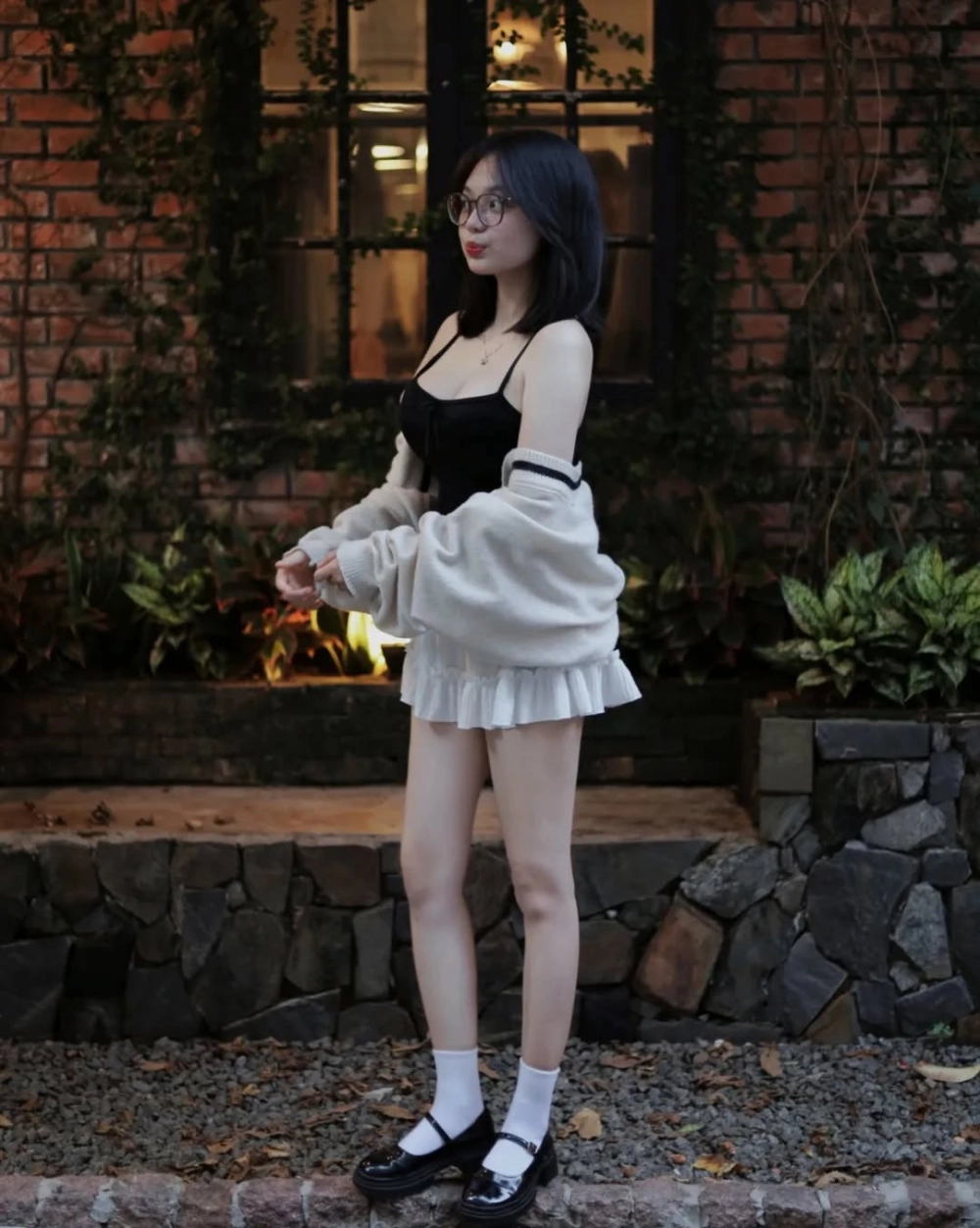 Diễn viên Thanh Ngọc bao nhiều tuổi và thông tin về các diễn viên