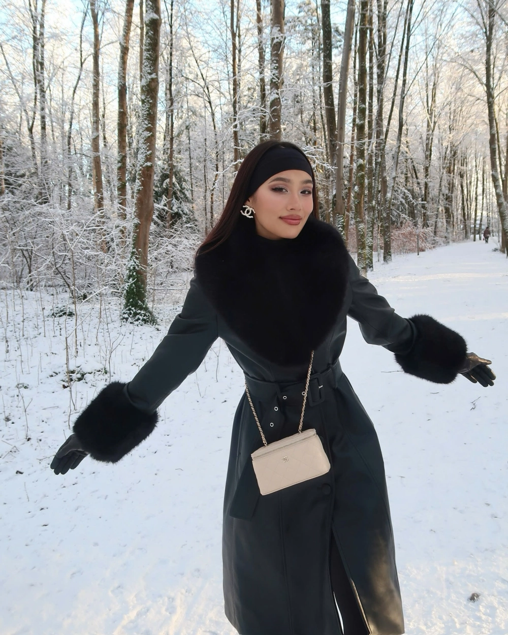 Thảo Nhi Lê nói tiếng Đức và khả năng ngoại ngữ ấn tượng của á hậu Việt Kiều