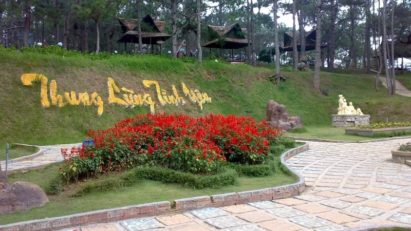 Chụp ngay kỷ niệm cùng ảnh thung lũng tình yêu đà lạt