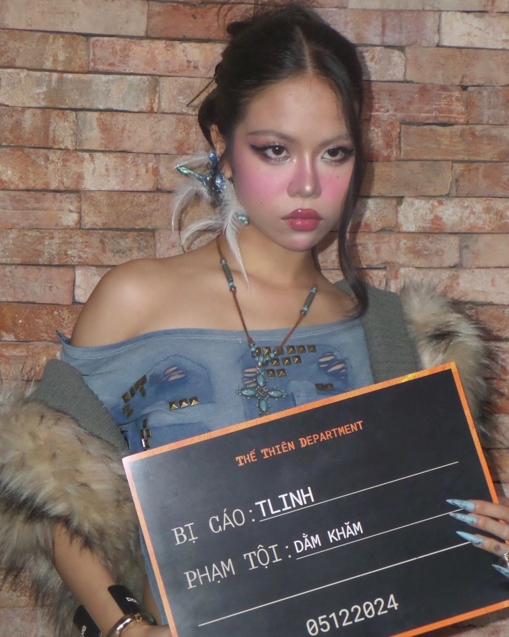 Tlinh làn sóng xanh và những giải thưởng âm nhạc danh giá