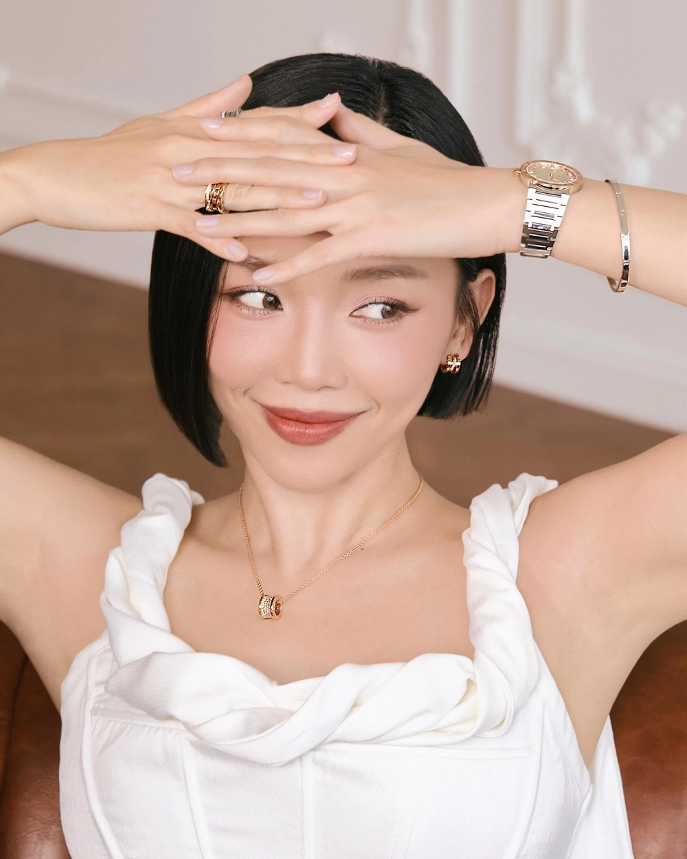 Vũ điệu cồng chiêng Tóc Tiên và trào lưu vũ đạo gây bão châu Á