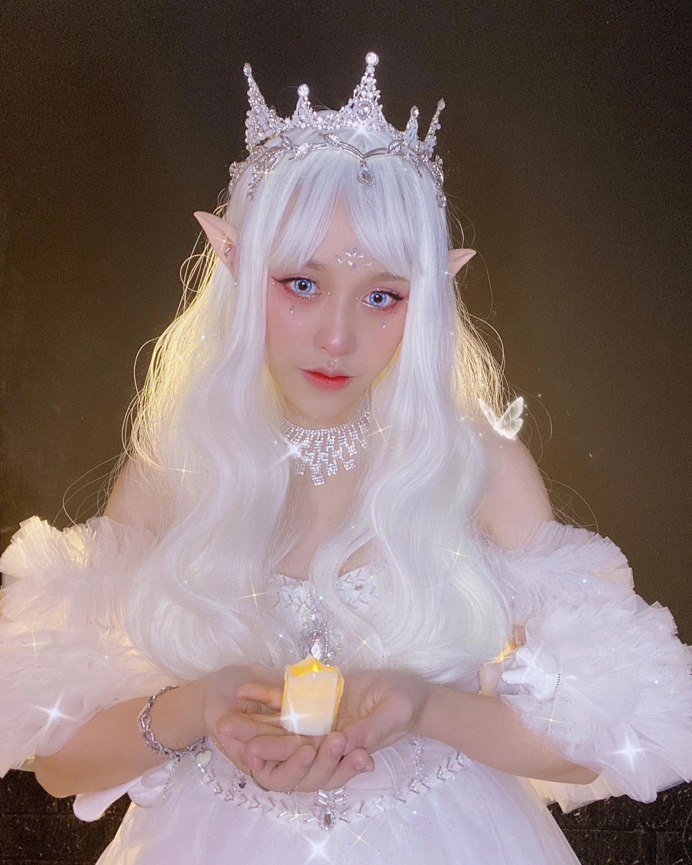 Tik tok Trà Đặng và những xu hướng makeup, cosplay độc đáo