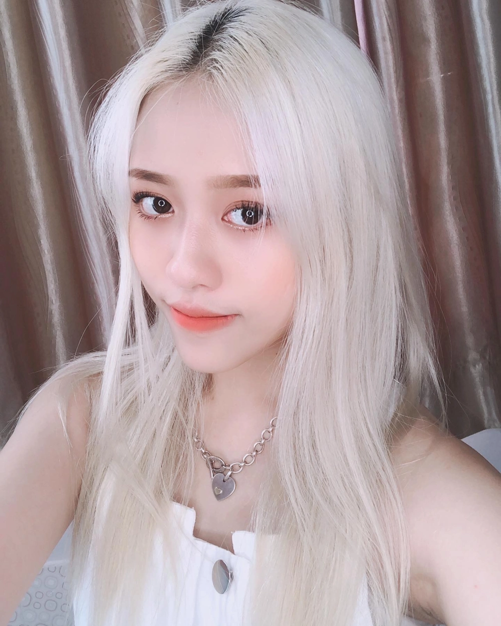 Trà đang và những tìm kiếm liên quan đến hot tiktoker Trà Đặng