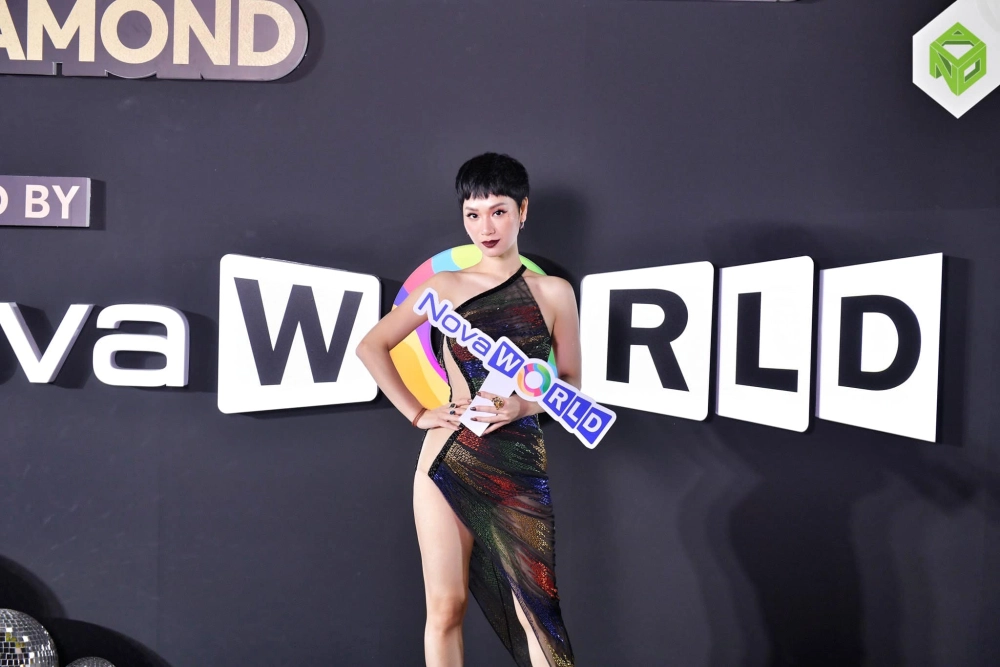 Trà My Idol Let me feel your love tonight lyrics và những ca từ đầy quyến rũ