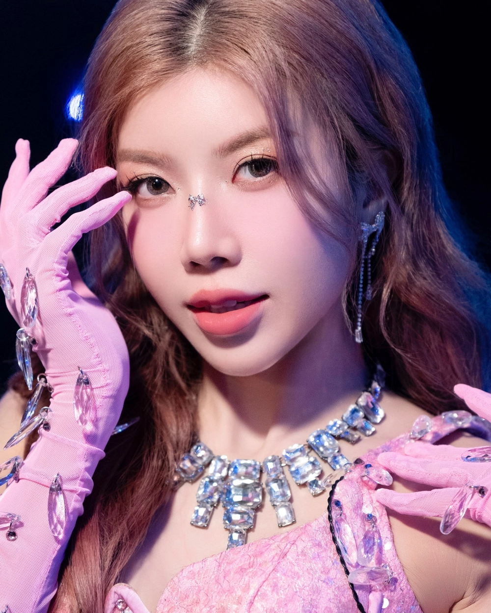 Đường cong Trang Pháp bản hit làm nên tên tuổi với giai điệu quyến rũ