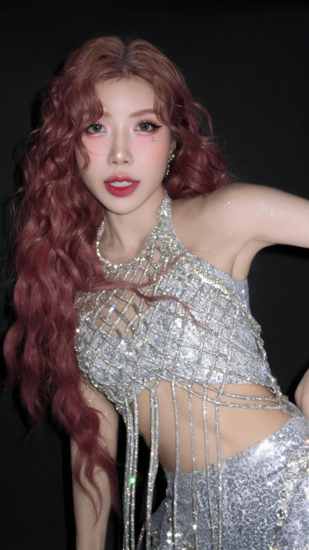 Sinh nhật Trang Pháp và những khoảnh khắc đón tuổi mới rạng rỡ