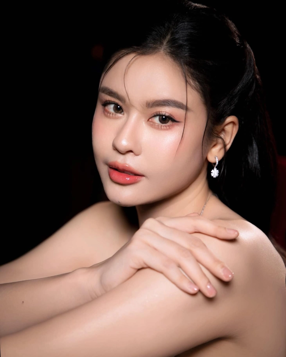 Trương Quỳnh Anh nữ ca sĩ diễn viên và hành trình làm mẹ đơn thân mạnh mẽ