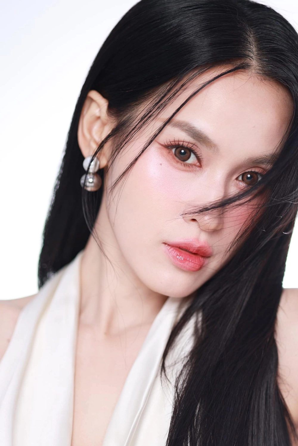 Ca sĩ Tú Vi sở hữu giọng hát độc đáo và phong cách riêng