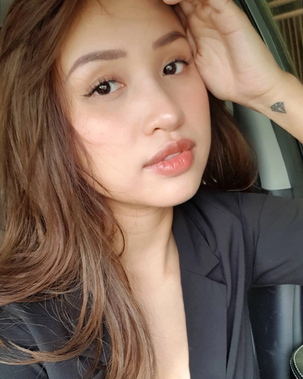 Vân Hugo sinh con và niềm hạnh phúc khi sinh con gái thứ hai