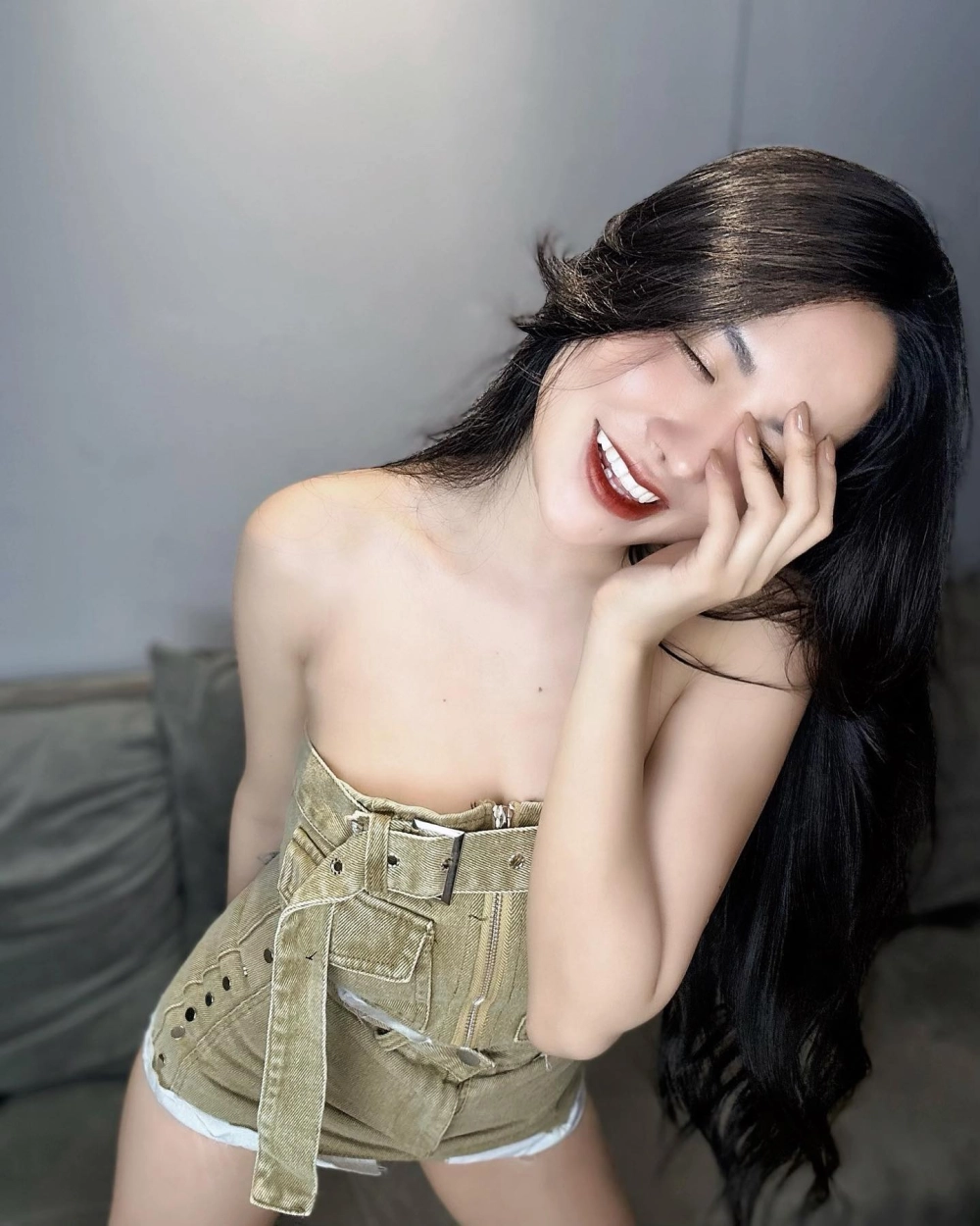 Viên Vibi show và những màn trình diễn, video viral trên mạng