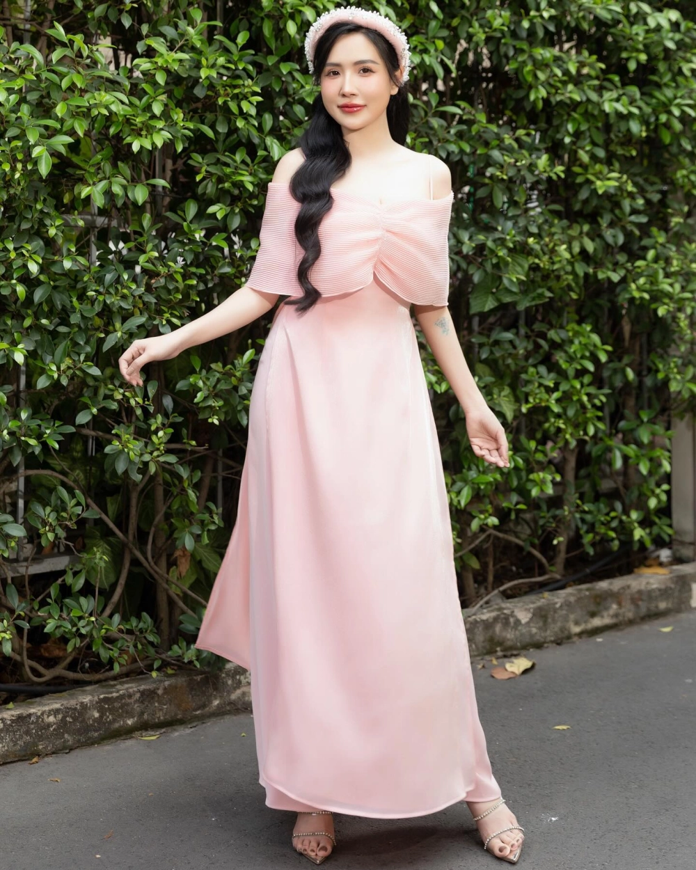 Viên Vibi là ai cô là hot girl, diễn viên và là bà chủ của kênh Tiktok triệu view