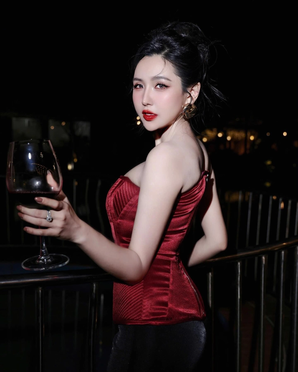 Viên Vibi ngày xưa và hình ảnh mộc mạc trước khi lột xác