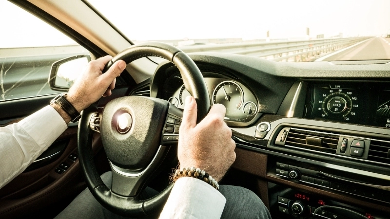 Tác hại khi vô lăng ô tô rung ở tốc độ cao