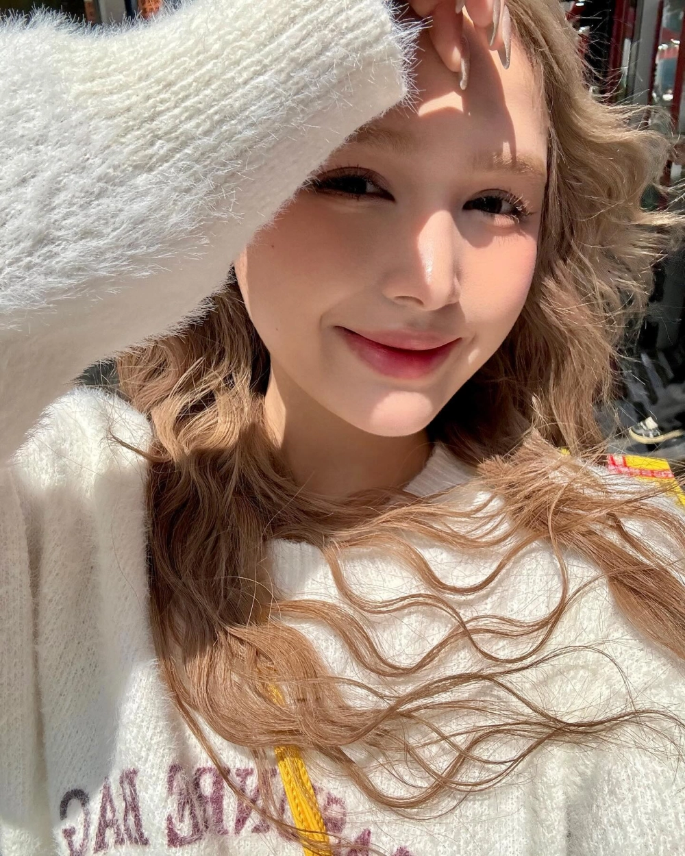 Mặt mộc Xoài Non và làn da trắng sáng không tì vết