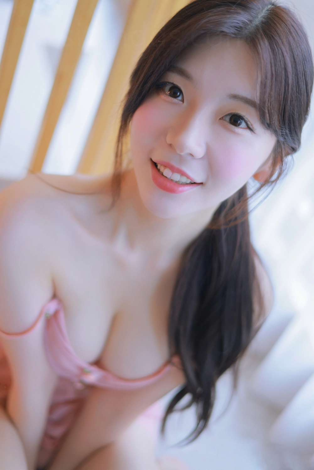 Ảnh gái xinh vú bự ko che quyến rũ nóng bỏng ko che bự