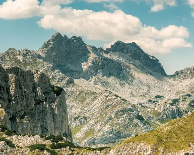 Núi Durmitor hùng vĩ giữa thiên nhiên hoang sơ