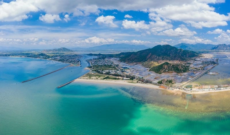 Địa danh núi Mount Shasta nổi bật giữa châu Mỹ