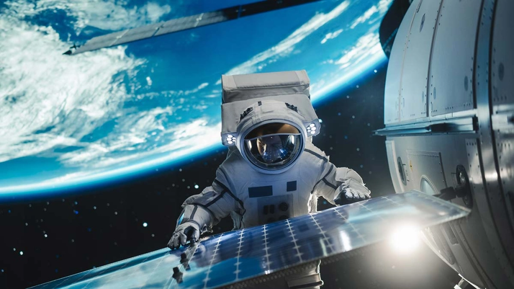 Hình ảnh nhà du hành vũ trụ gắn liền khoa học