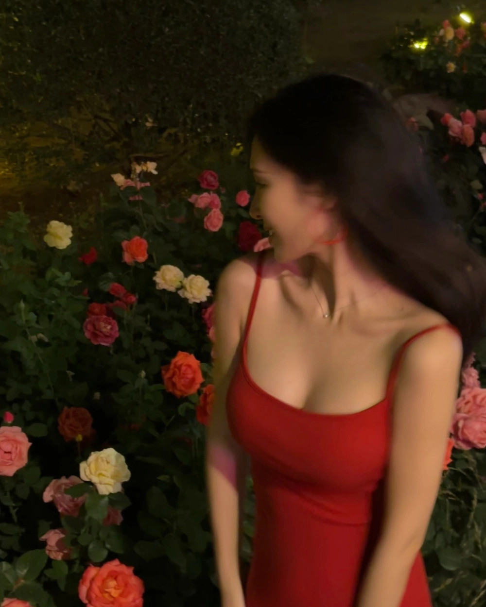 Hình gái Trung Quốc đẹp ghi lại khoảnh khắc cuốn hút