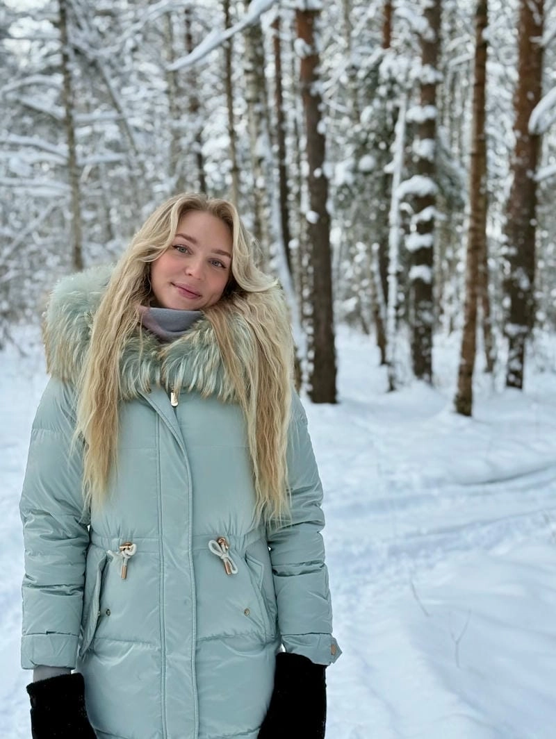 Tải ảnh gái Nga mang vẻ đẹp sang trọng