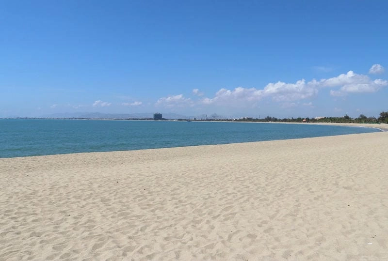 Khu du lịch Ninh Chữ mang nét đẹp biển thanh bình