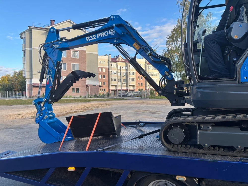 Xe xúc không nâng gầu cần xử lý để đảm bảo an toàn